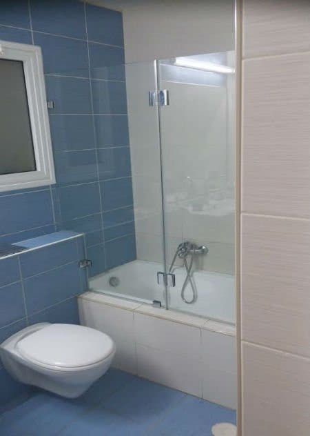 אמבטיון קבוע + דלת