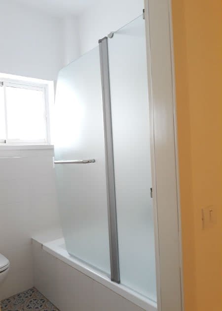 אמבטיון סטנדרט אובלי